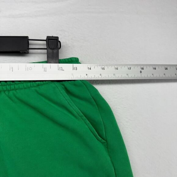 Jordan Shorts men's Small Green Cotton Sweat Jumpman Logo Spellout Air Pockets - Picture 3 of 9